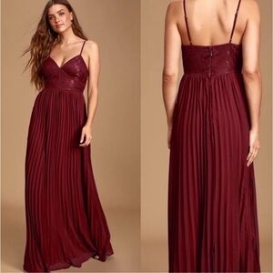 Lulus Burgundy Lace Pleated Maxi Dress NWT Size M Wedding Guest Formal